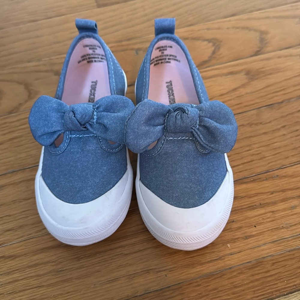 Tucker & Tate Chambray Mary Janes. Like new- size 7.